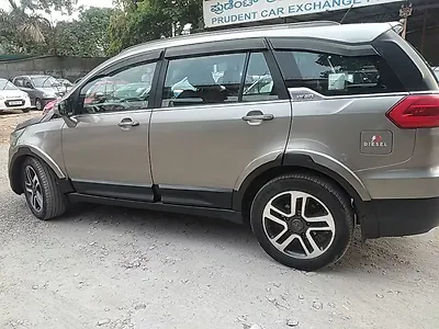 2017 Tata Hexa XT 4x2 7 STR