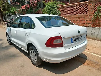 2012 Skoda Rapid Active 1.6 MPI MT Plus