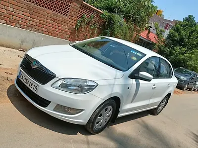 2012 Skoda Rapid Active 1.6 MPI MT Plus