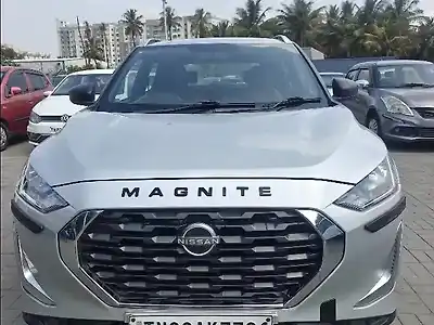 2022 निसान मैग्नाइट xe [2020] 1