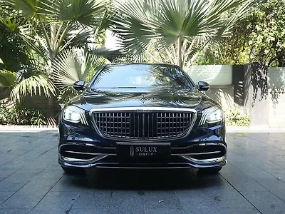 2020 Mercedes-Benz S-Class Maybach S 560 1
