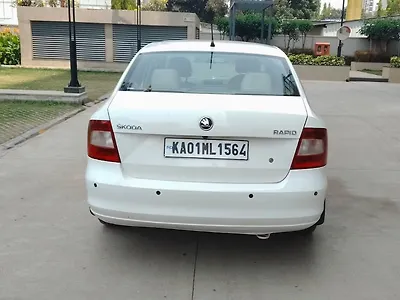 2014 Skoda Rapid Elegance 1.6 MPI AT