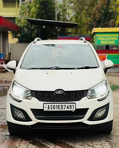 2020 Mahindra Marazzo M2 Diesel Turbo Manual 8 STR 1 2020 Mahindra Marazzo M2 Diesel Turbo Manual 8 STR 1