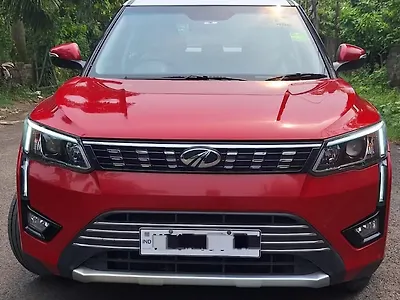2021 Mahindra XUV300 W8(O) 1.2 Petrol Dual Tone 1 2021 Mahindra XUV300 W8(O) 1.2 Petrol Dual Tone 1