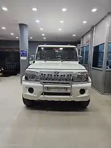 2017 महिंद्रा बोलेरो जेडएलएक्स BS IV 1 2017 महिंद्रा बोलेरो जेडएलएक्स BS IV 1