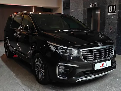 2021 Kia Carnival Prestige 7 STR 1