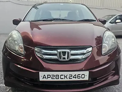 2013 Honda Amaze 1.5 SX i-DTEC 1 2013 Honda Amaze 1.5 SX i-DTEC 1