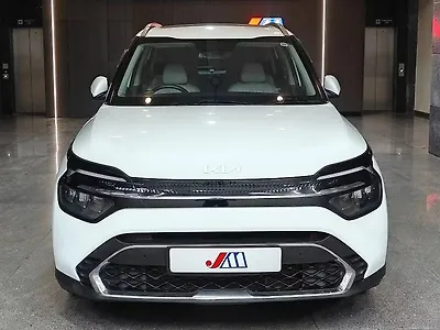 2022 Kia Carens Luxury Plus 1.5 Diesel AT 6 STR 1