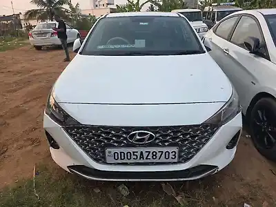 2021 हुंडई वरना sx (O)1.5 एमपीआई 1