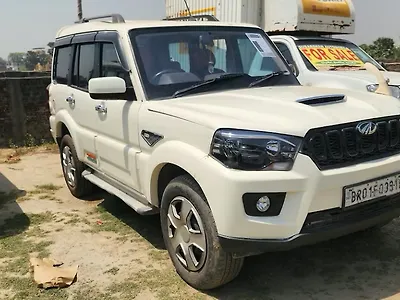Second Hand Mahindra Scorpio S5 in Saran