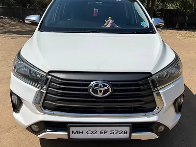 Second Hand Toyota Innova Crysta 2.8 GX AT 7 STR [2016-2020] in Mumbai