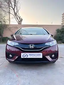 2017 होंडा जैज़ वी एटी पेट्रोल 1 2017 होंडा जैज़ वी एटी पेट्रोल 1