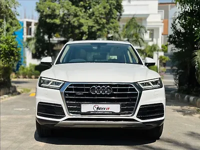 2020 Audi Q5 40 TDI Premium Plus 1