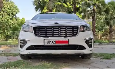 2020 Kia Carnival Limousine Plus 7 STR 1