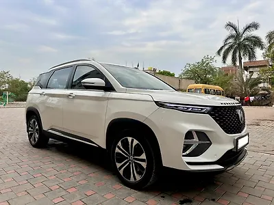 2021 MG Hector Plus Select 2.0 Diesel Turbo MT 7-STR 1 2021 MG Hector Plus Select 2.0 Diesel Turbo MT 7-STR 1
