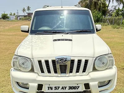 2011 Mahindra Scorpio VLX 2WD BS-IV 1