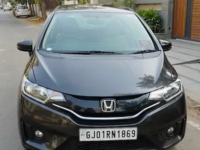 2016 Honda Jazz V AT Petrol 1