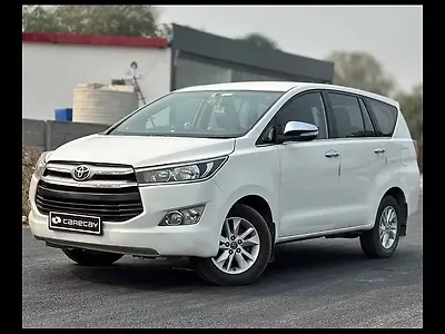 Second Hand Toyota Innova Crysta 2.8 GX AT 7 STR [2016-2020] in Ahmedabad