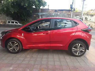 2023 Tata Altroz XZ Plus (O) (S)