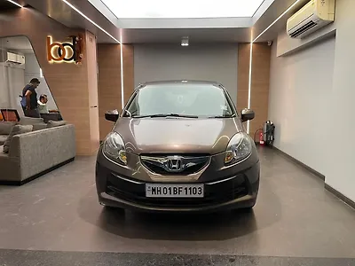 Second Hand Honda Brio S MT in Mumbai