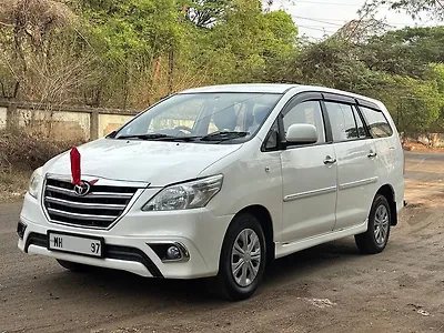 2015 Toyota Innova 2.5 G BS III 7 STR 1 2015 Toyota Innova 2.5 G BS III 7 STR 1