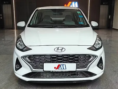 Second Hand Hyundai Aura S 1.2 CNG in Ahmedabad