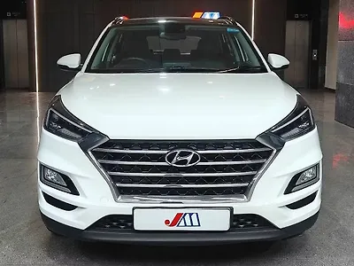 Second Hand Hyundai Tucson GLS 2WD AT Petrol in Ahmedabad