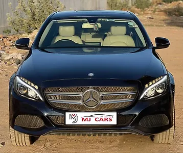 2016 Mercedes-Benz C-Class C 220d Mild Hybrid (Electric + Diesel) 2.0L Turbo Automatic 1 2016 Mercedes-Benz C-Class C 220d Mild Hybrid (Electric + Diesel) 2.0L Turbo Automatic 1