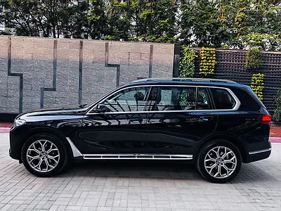 2020 BMW X7 xDrive30d DPE Signature
