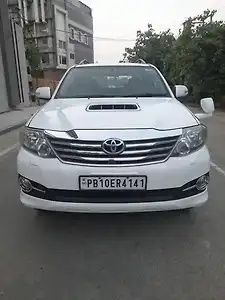 2016 Toyota Fortuner 3.0 4x2 AT 1