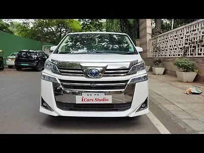 Second Hand Toyota Vellfire Hybrid in Bangalore