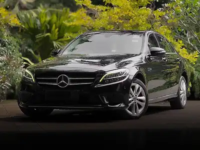 2019 मर्सिडीज़ बेंज़ सी-क्लास C 220d Mild Hybrid (Electric + Diesel) 2.0L Turbo Automatic 1