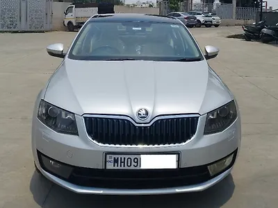 2016 Skoda Octavia 2.0 TDI CR Style Plus AT [2017] 1