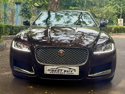 2019 Jaguar XF Prestige Diesel 1