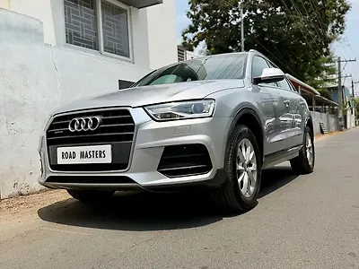 2016 Audi Q3 35 TDI Premium + Sunroof 1