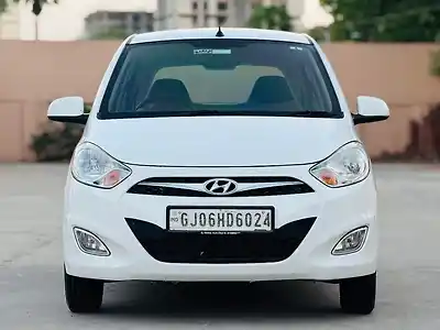 2014 हुंडई i10 स्पोर्ट्ज़ 1.2 कप्पा2 1 2014 हुंडई i10 स्पोर्ट्ज़ 1.2 कप्पा2 1