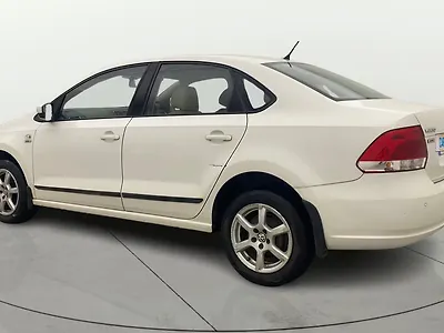 2014 Volkswagen Vento Highline Petrol
