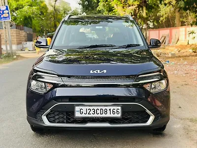 2022 Kia Carens Prestige Plus 1.5 Diesel MT 7 STR 1 2022 Kia Carens Prestige Plus 1.5 Diesel MT 7 STR 1