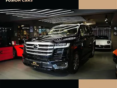 Second Hand Toyota Land Cruiser 300 in Delhi