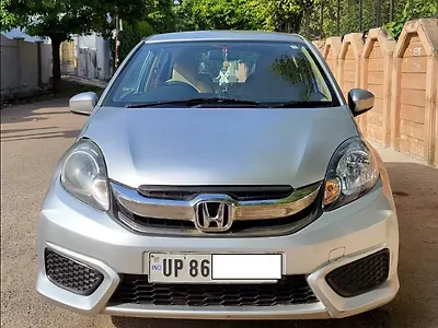Second Hand Honda Brio S MT in Agra