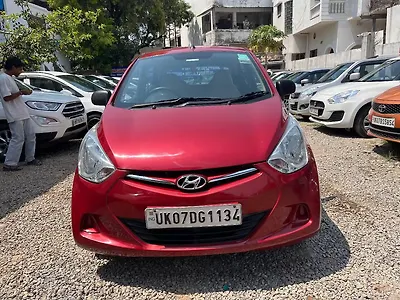 2018 हुंडई ईऑन मैग्ना + एसई 1