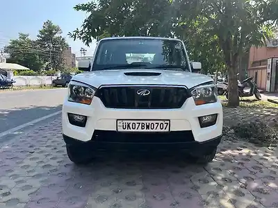 2016 महिंद्रा स्कॉर्पियो s6 प्लस 1