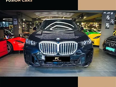 2025 BMW X5 xDrive40i M Sport 1