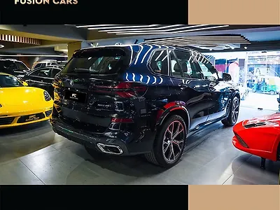 2025 BMW X5 xDrive40i M Sport