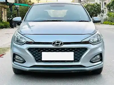 Second Hand हुंडई एलीट i20 स्पोर्टज़ 1.2 in उदयपुर