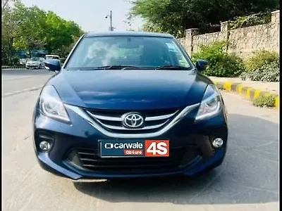 Second Hand Toyota Glanza V CVT in Delhi
