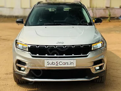 2023 Jeep Meridian Limited (O) 4x2 AT [2024-2026] 1