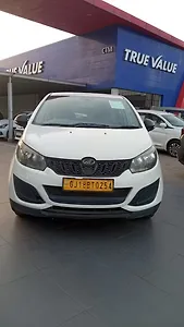 2018 Mahindra Marazzo M2 8 STR 1 2018 Mahindra Marazzo M2 8 STR 1