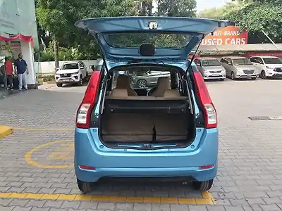 Second Hand मारुति सुज़ुकी वैगन आर zxi 1.2 एएमटी in बैंगलोर