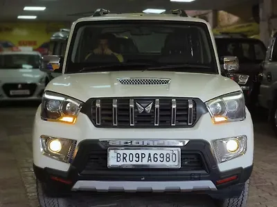 Second Hand Mahindra Scorpio S5 in Muzaffarpur